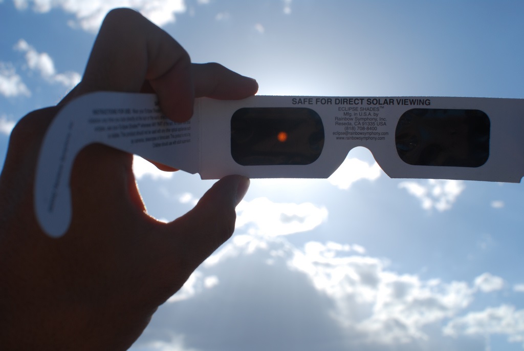 Free Solar Eclipse 2024 Glasses Review Andree Loralyn